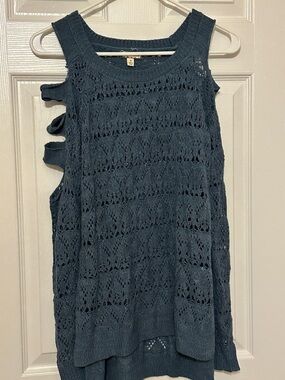 Eyeshadow Open-Knit Long Sleeve Top in Teal Blue